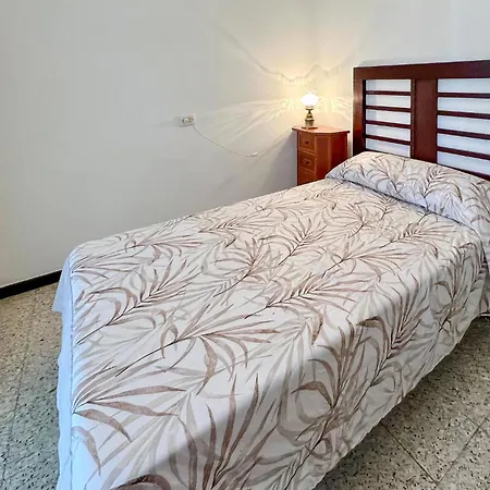 Appartamento 3 Bedroom In La Coruña