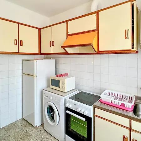 3 Bedroom In Lägenhet *