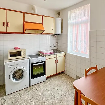 Lägenhet 3 Bedroom In *